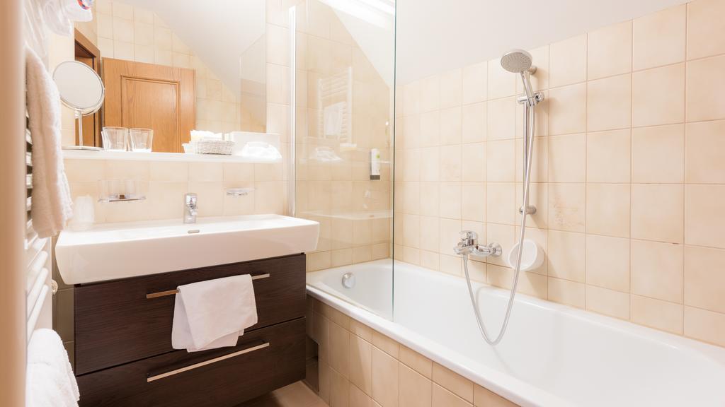 Hotel Marko Sankt Kanzian am Klopeiner See Ngoại thất bức ảnh
